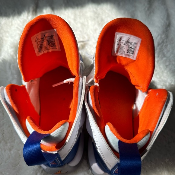 Air Jordan Jumpman Two Trey Grade School ‘Wheaties’ White Hyper Royal - Picture 10 of 11